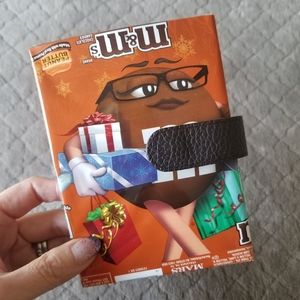 M&M'S Passport Wallet